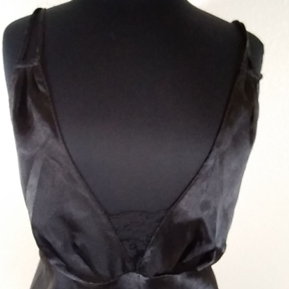 Secret Treasures TH Women Nightbown Size S - Picture 6 of 16